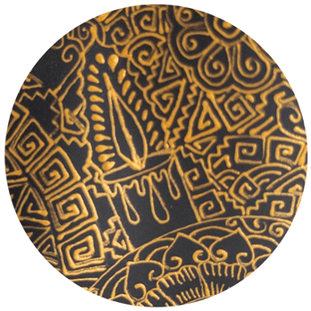 Gold-painted candle detail on Golden Whisper